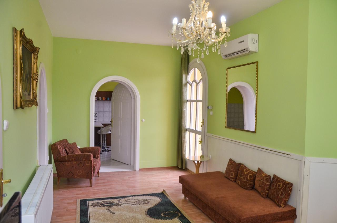Kastély Panzió Hajdúszoboszló Exterior foto